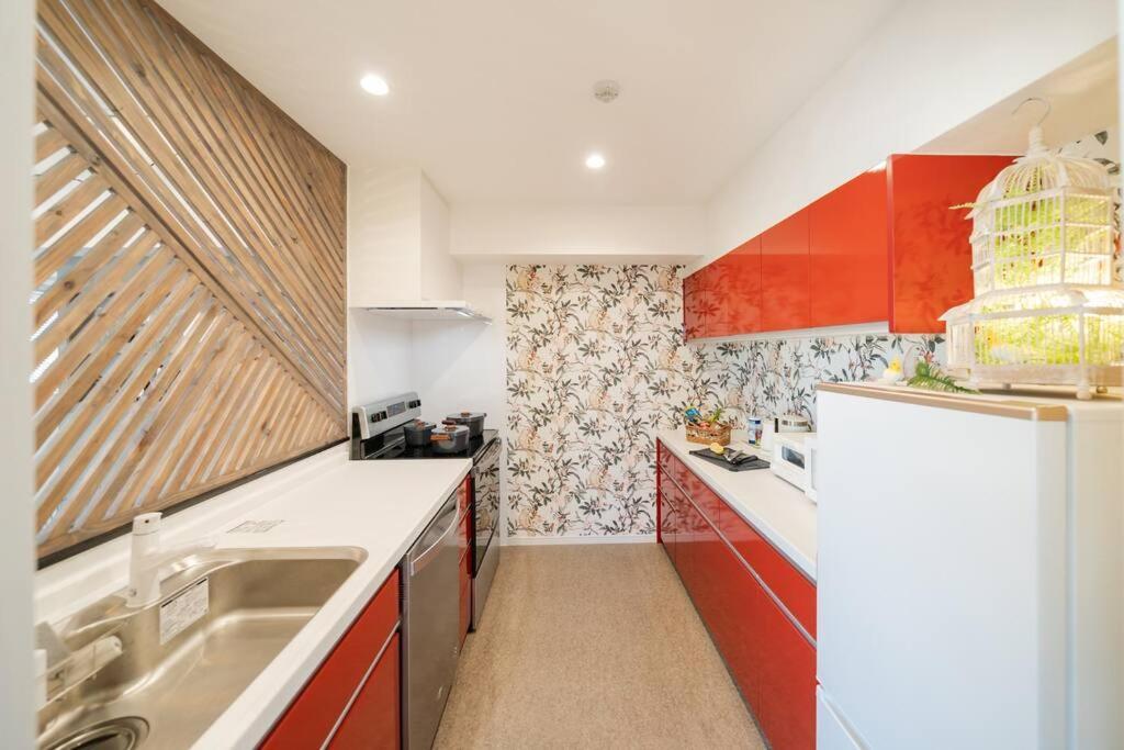 The Penthouse Ginowan Apartment Urasoe Bagian luar foto