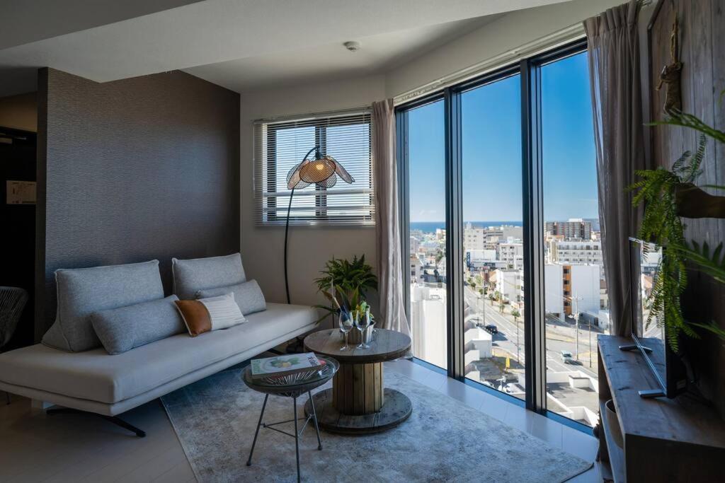 The Penthouse Ginowan Apartment Urasoe Bagian luar foto