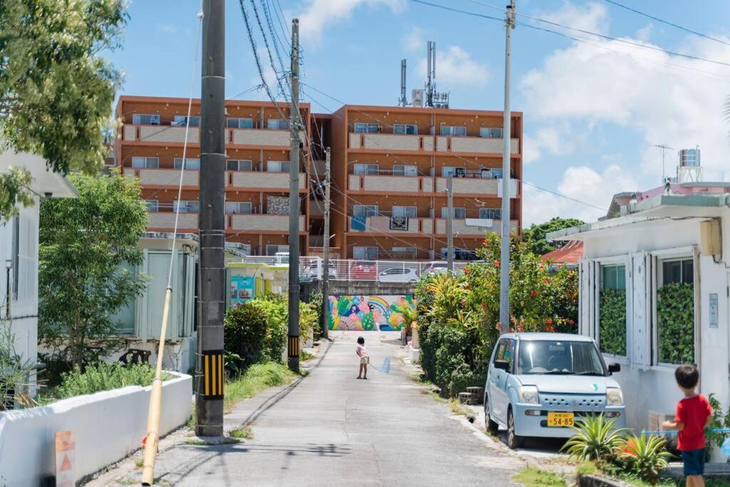 The Penthouse Ginowan Apartment Urasoe Bagian luar foto